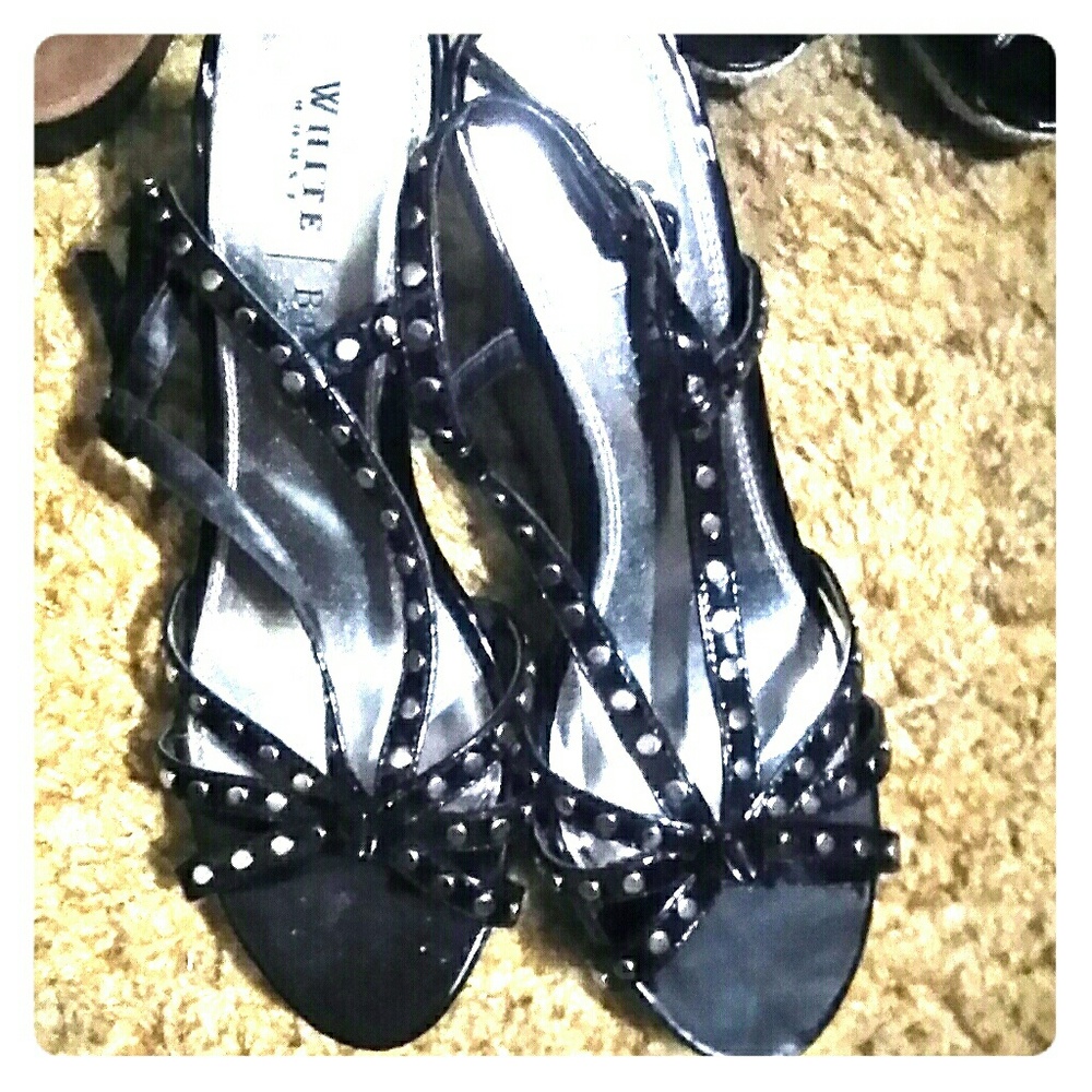 Black strappy shoes